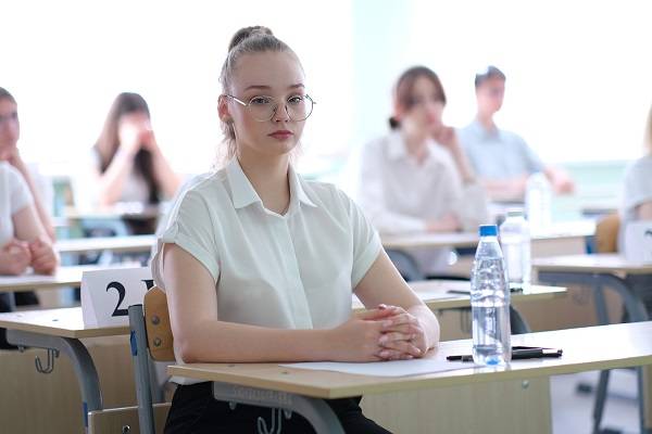 В Ростовской области выпускница гимназии получила 300 баллов по результатам ЕГЭ