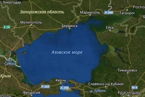 Азовское море и фактически, и юридически стало внутренним водоемом России