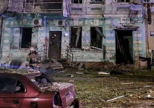 Ростовчанам из пострадавших от БПЛА квартир выплатили по 10 и 20 тысяч рублей