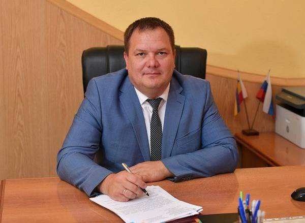 Глава района в Ростовской области заявил о катастрофической нехватке водителей автобусов и отмене рейсов в выходные дни