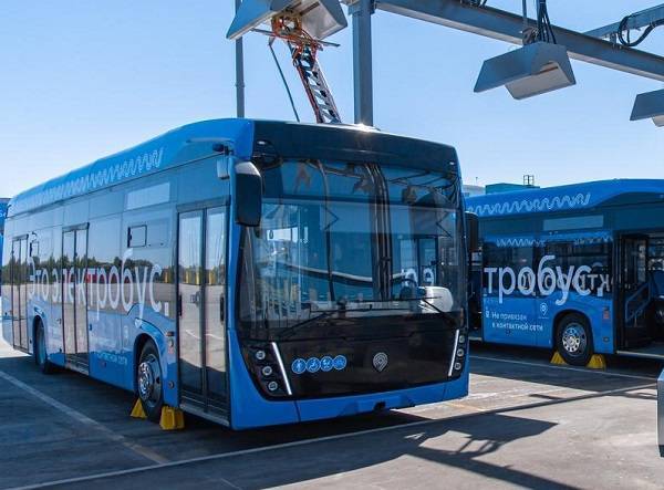 Ростовский МУП набирает водителей электробусов с зарплатой до 120 тысяч рублей