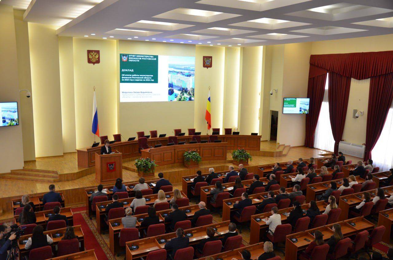 Доходы бюджета Ростовской области впервые превысили 400 млрд рублей