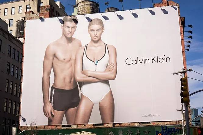 Американский Calvin Klein отозвал иск к приставам Таганрога