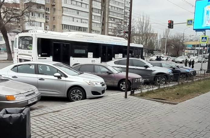 В Ростове парковки станут бесплатными для многодетных с 10 апреля