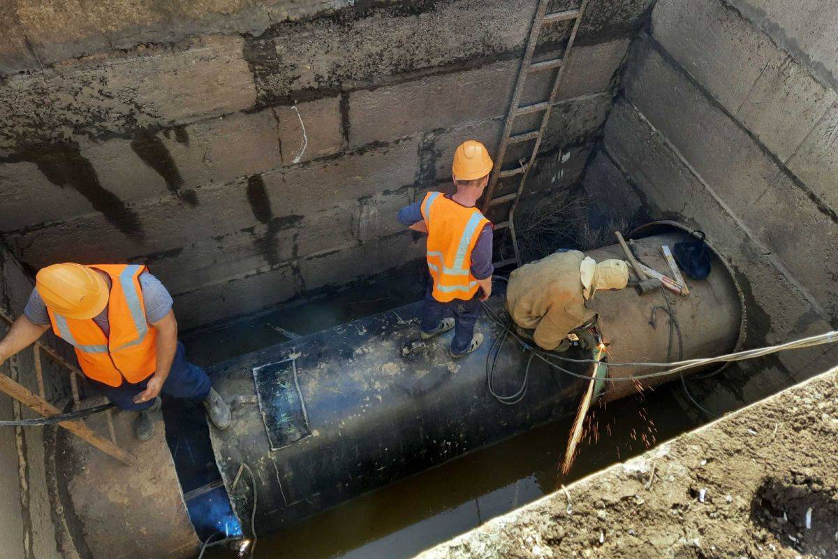 В центре Таганрога начался масштабный ремонт сетей водоснабжения