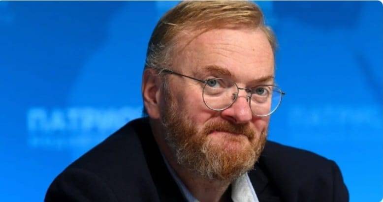 Депутат Госдумы Виталий Милонов подвергся нападению при проверке ларька с вейпами в Ростове