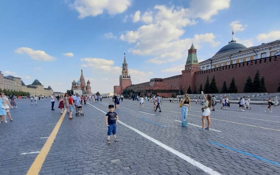 Китайская нейросеть рассказала, почему в Ростове лучше жить, чем в Москве