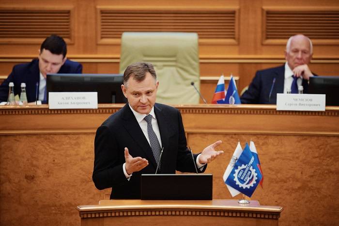 Юрий Слюсарь на заседании Союза машиностроителей в Москве рассказал о новых индустриях донской промышленности
