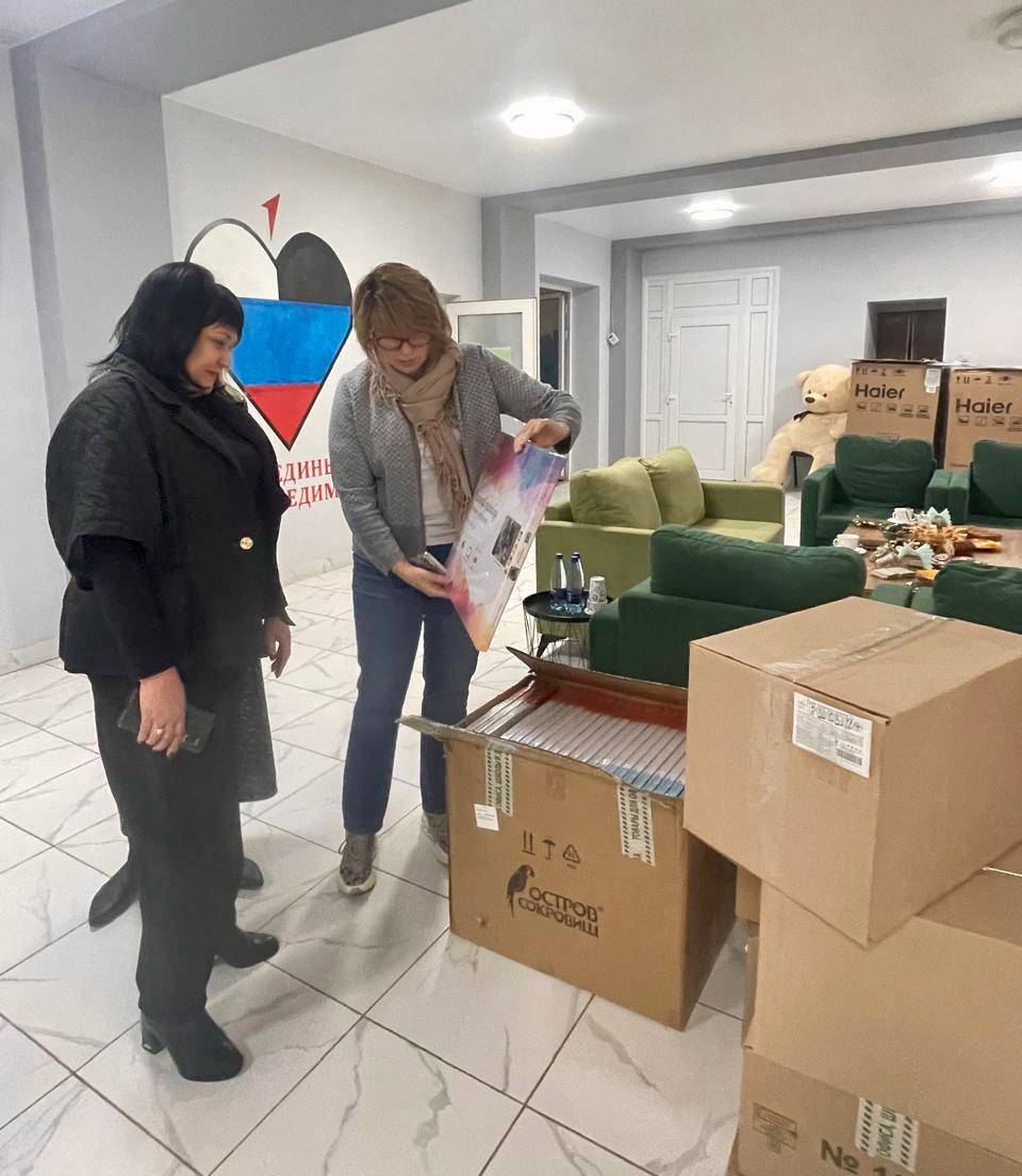 Из Ростова доставили гуманитарный груз  в Горловку