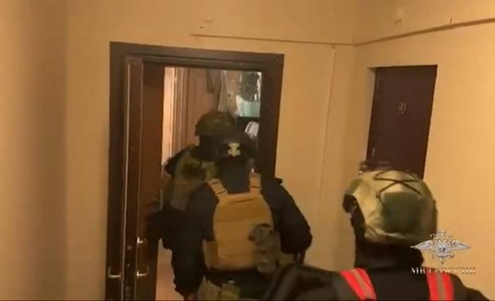 В Ростовской области и еще двух регионах РФ задержаны участники преступной группы, подозреваемые в 600 киберпреступлениях