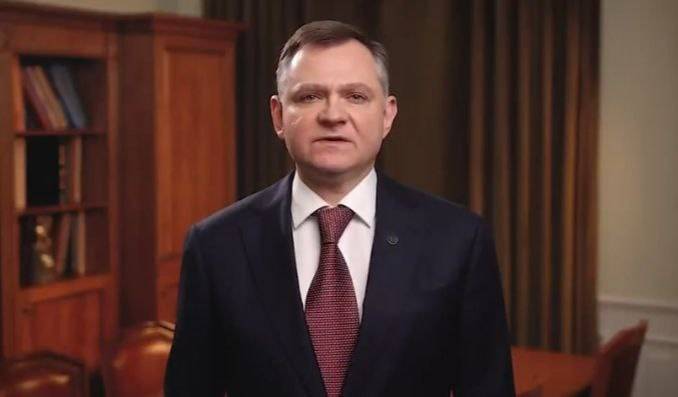 Юрий Слюсарь поздравил жителей Ростовской области с Днем защитников Отечества