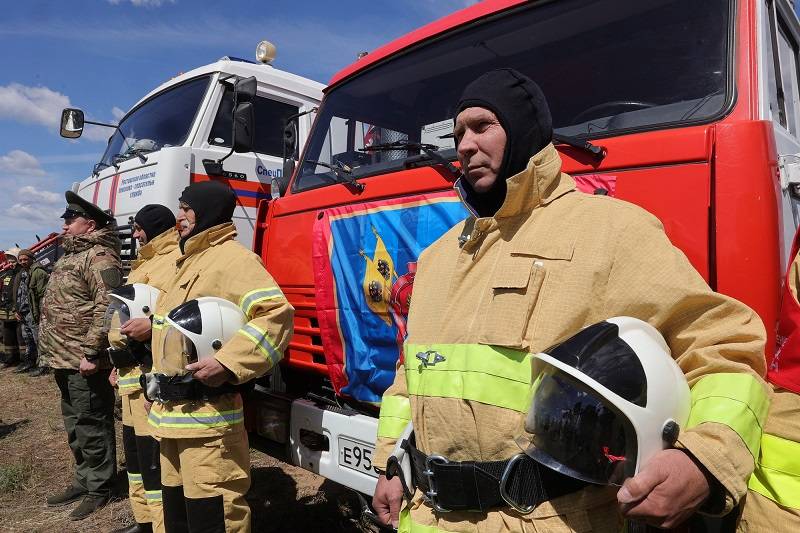Донские спасатели на майские праздники и выходные переведены на усиленный режим службы