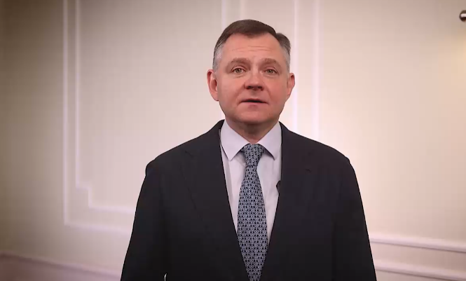 Юрий Слюсарь поздравил донских учителей с их профессиональным праздником